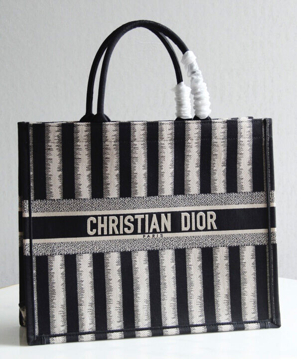 Christian Dior Book Tote Velvet Mizza Embroidery Canvas Black